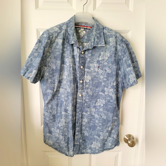 Tommy Hilfiger Other - Tommy Hilfiger men's short sleeve shirt